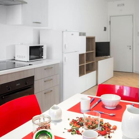 B&B Gocciadoro 26 Nuovo, Climatizzato, Zona Ospedale, Posto Auto トレント エクステリア 写真