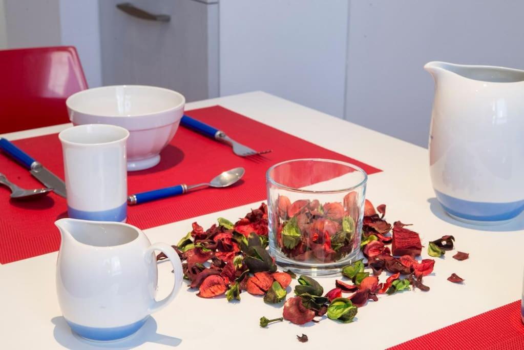B&B Gocciadoro 26 Nuovo, Climatizzato, Zona Ospedale, Posto Auto トレント エクステリア 写真