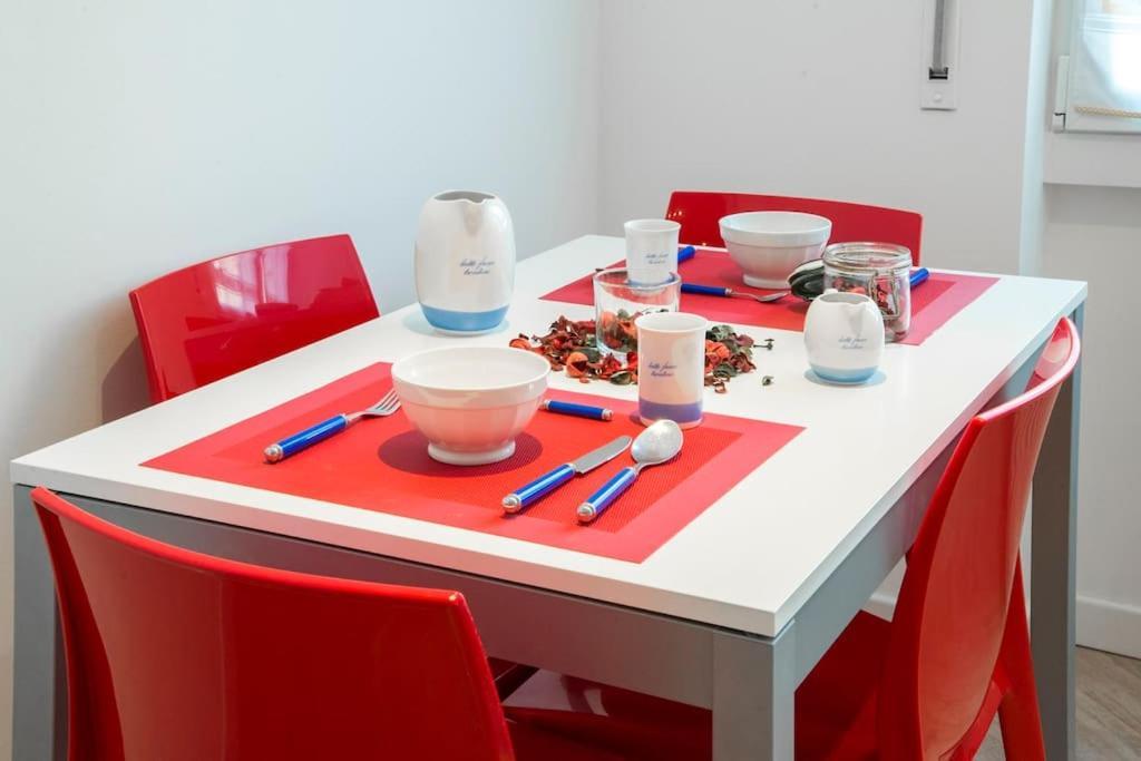 B&B Gocciadoro 26 Nuovo, Climatizzato, Zona Ospedale, Posto Auto トレント エクステリア 写真